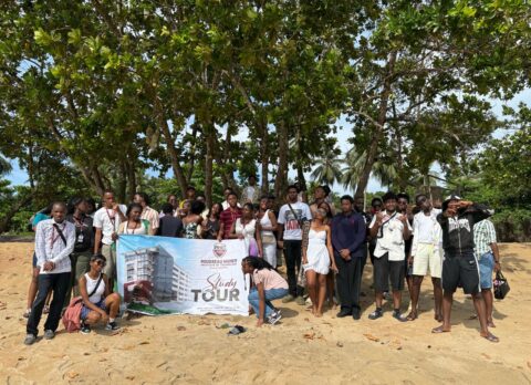 RHIT STUDY TOUR à Kribi 0425
